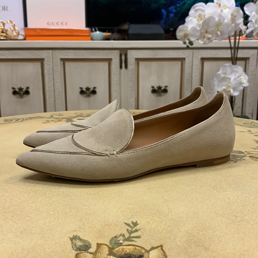 M. Gemi Beige  Pointed Toe Suede Flats Size 38.5/US 8